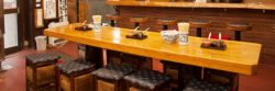 Udon restaurant in Osaka 大阪谷町九丁目のうどん店谷九 ふる里の店内