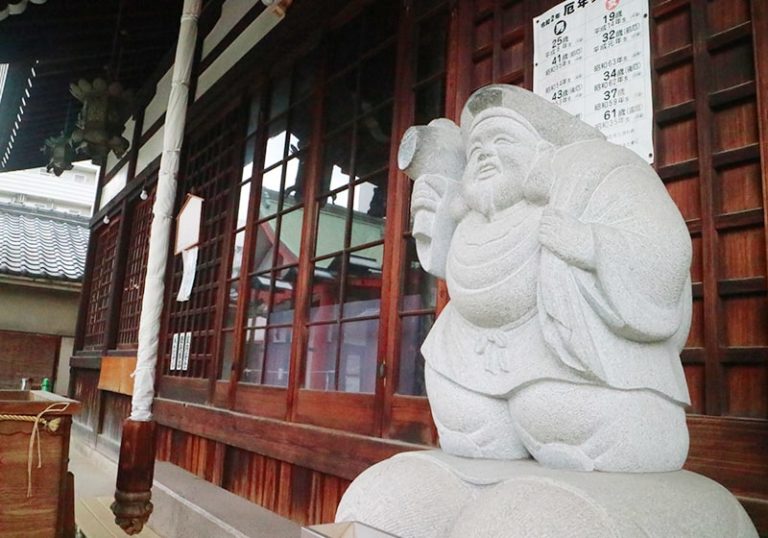 okuninushi-jinja-shrine-maido
