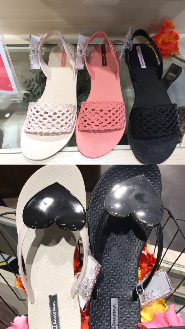 2021日本流行可爱雨伞雨鞋
