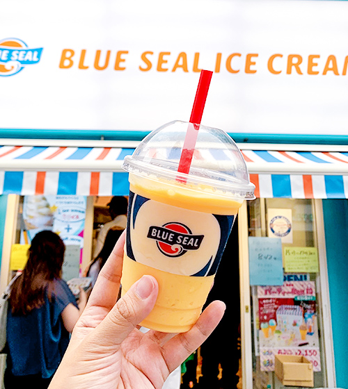 大阪美国村冲绳冰淇淋名店blue seal圣代