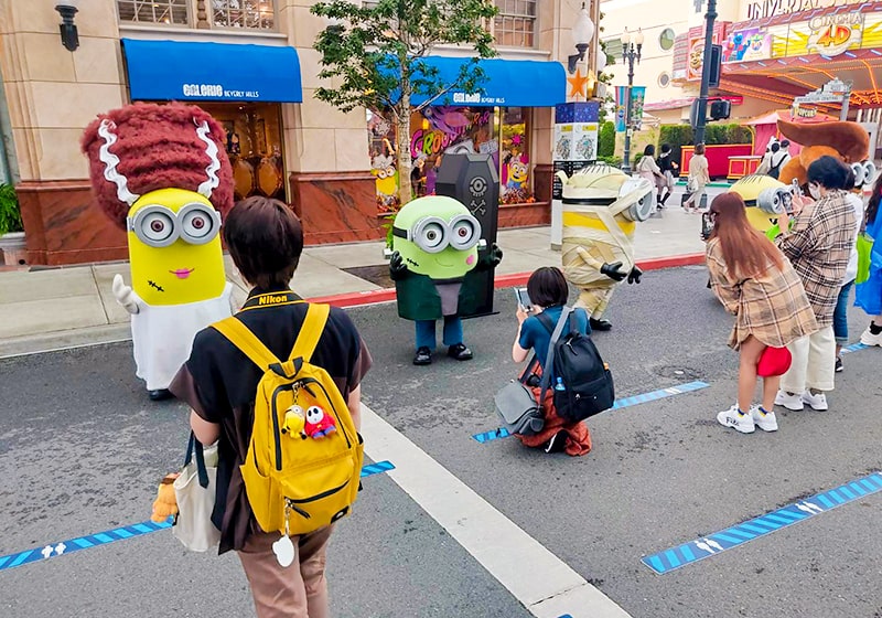 Minions in costume, Halloween, Universal Studios Japan