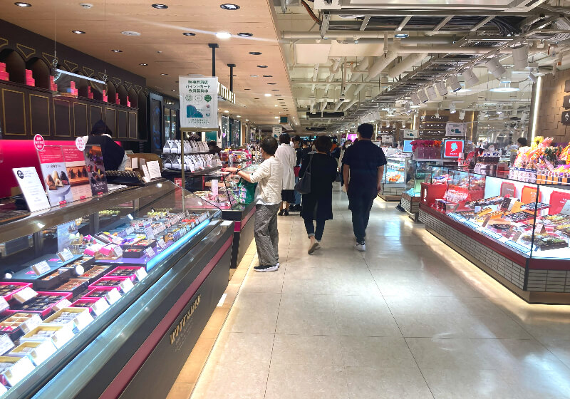 阪神梅田本店の洋菓子ワールド