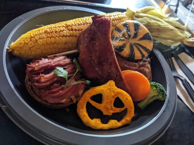Halloween plate from Harry Potter world in Universal Studios Japan