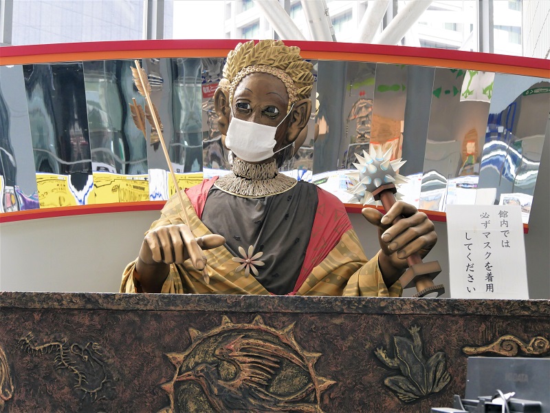 大阪市立科学館にある東洋初のロボット「学天即」