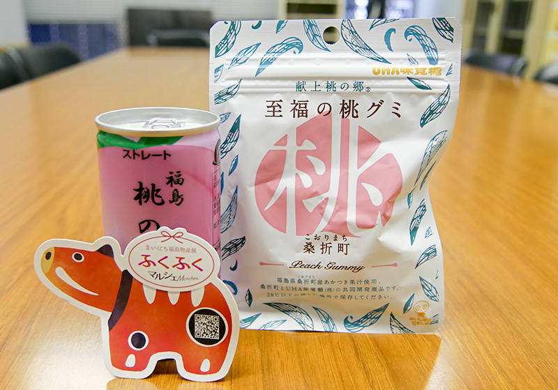 「福島県観光物産館 大阪サテライトショップ」で販売されているグミとジュース