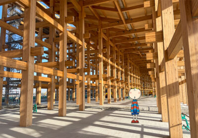 建設中の大屋根リングを見学。日本の伝統技法「貫工法」と世界最大級のスケールに感動！！