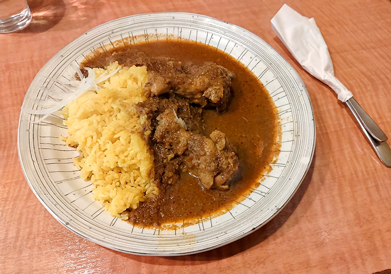 チキンカレーの店　ボナボナ