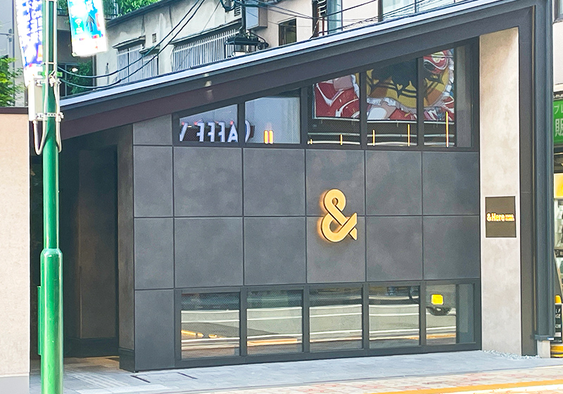 なんさん通りから見た＆Here OSAKA NAMBA